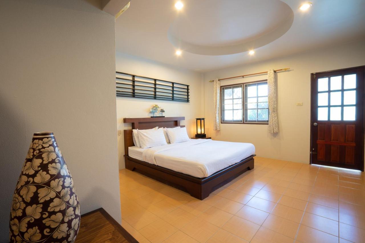 Surin House Villa Exterior photo